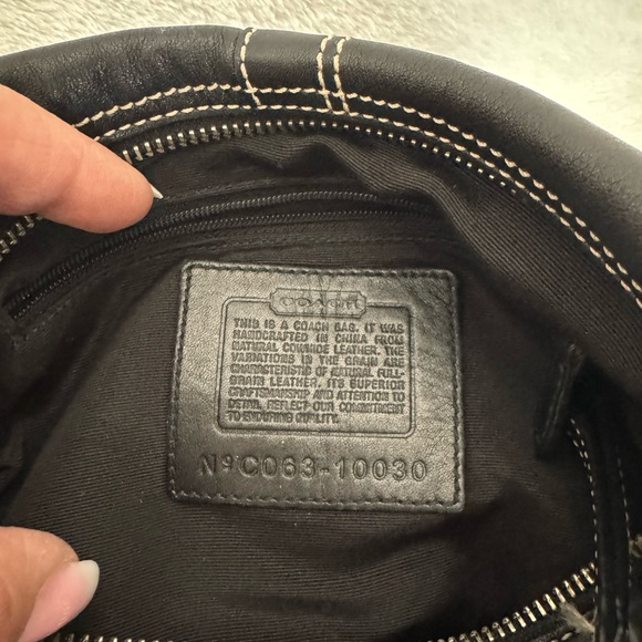 Coach Leather Hobo Purse - Picture 3 of 4